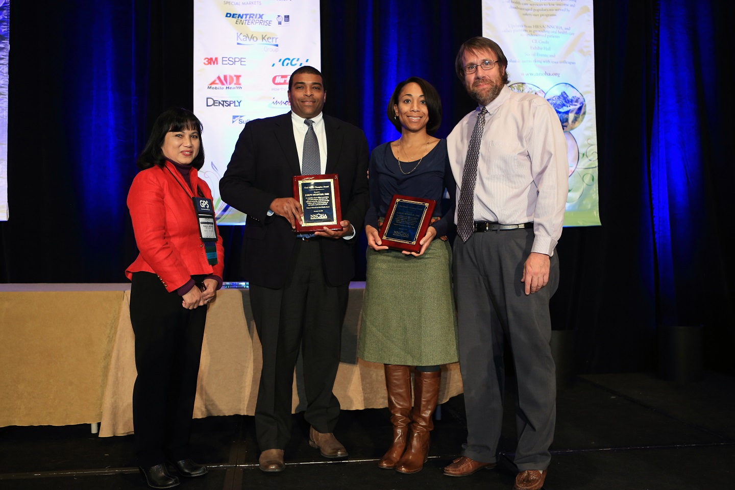 Joseph Mountain, DMD and LaJuan Mountain, DMD, Dental Directors of Family First Health, were presented with the Oral Health Champion award from the National Network for Oral Health Access (NNOHA)